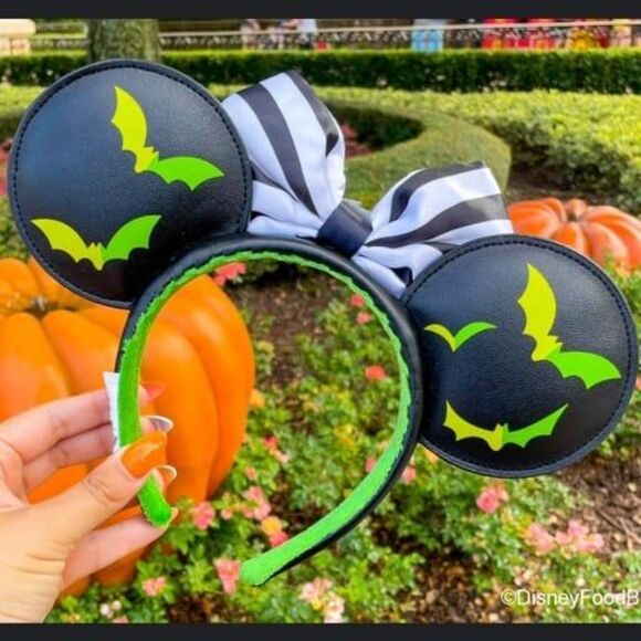 Disney Parks nightmare before Christmas glow in the dark Ears headband main image 6
